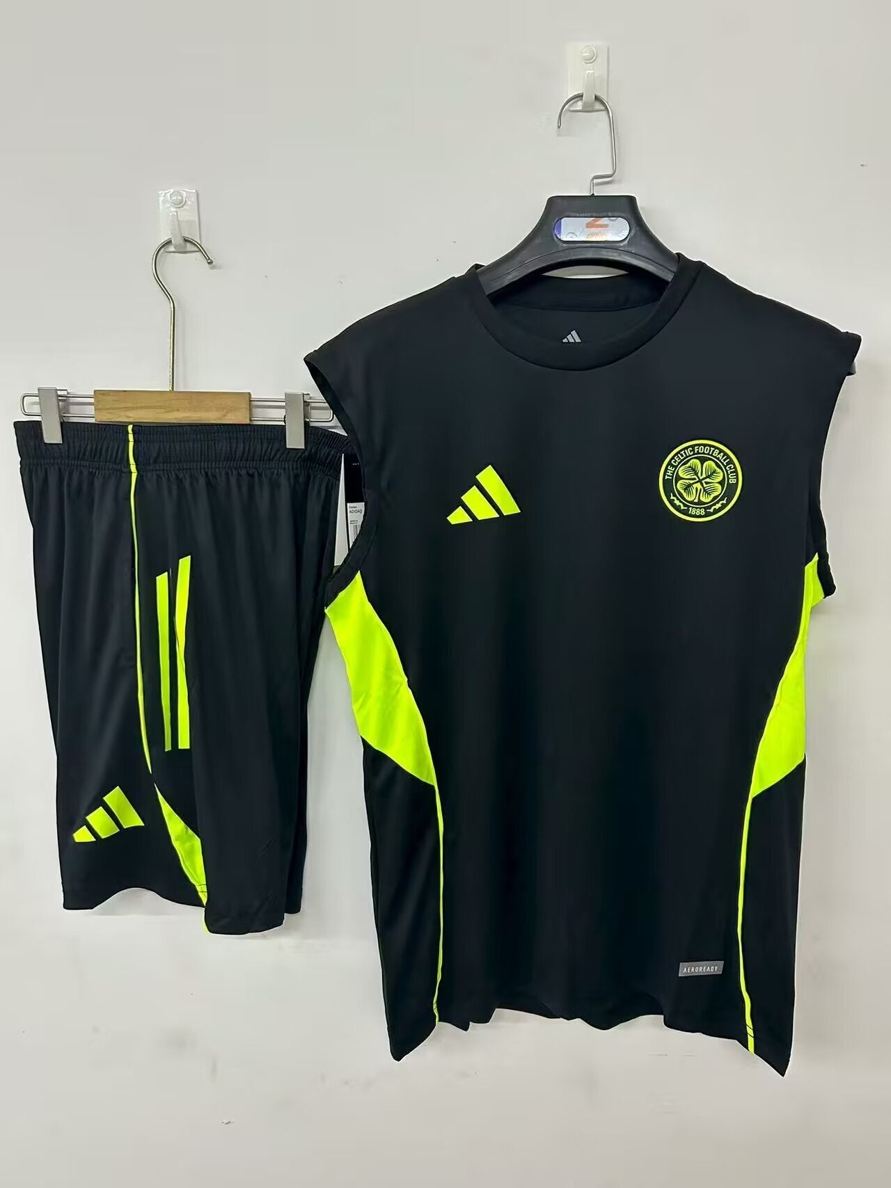 Conjunto entrenamiento Celtic 25/26